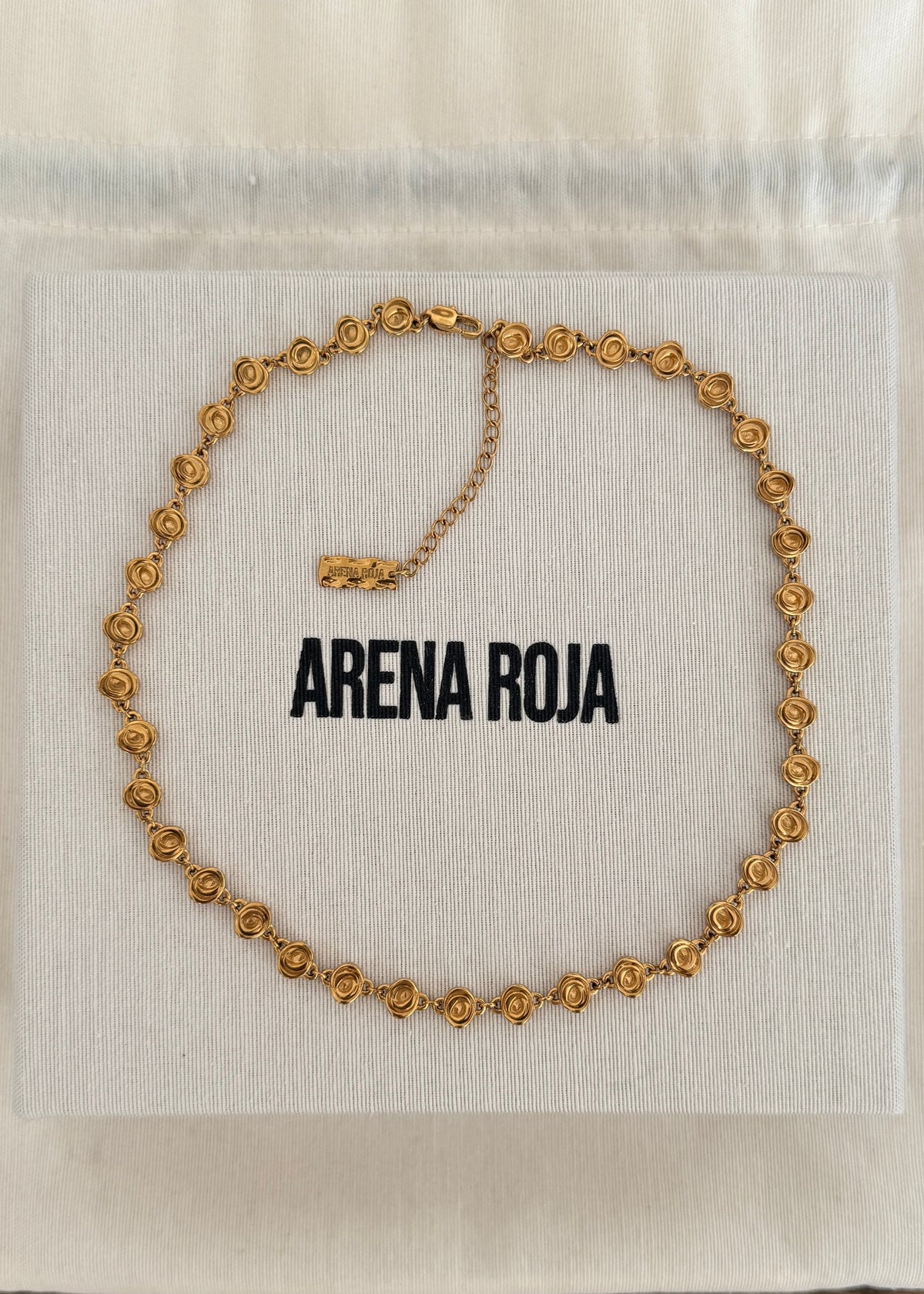 TORTELLINI NECKLACE
