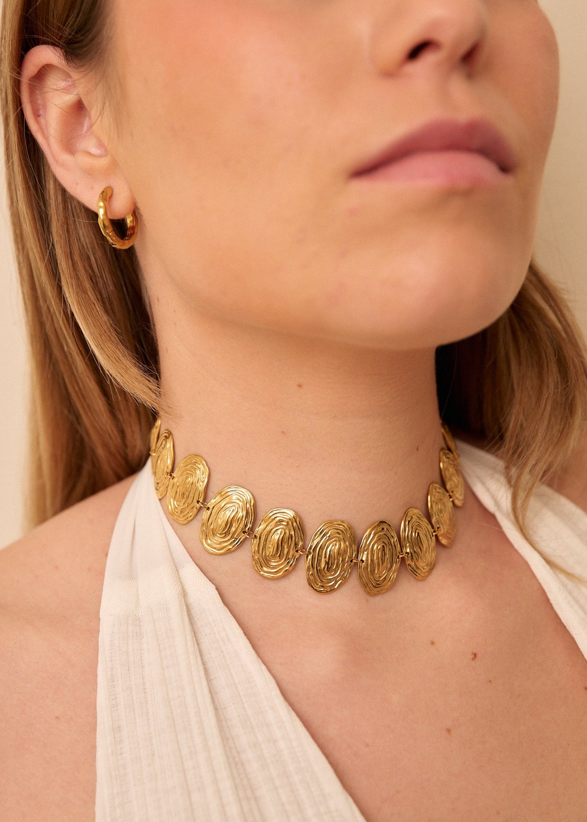 EL OLEAJE NECKLET