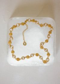 EIRA NECKLACE