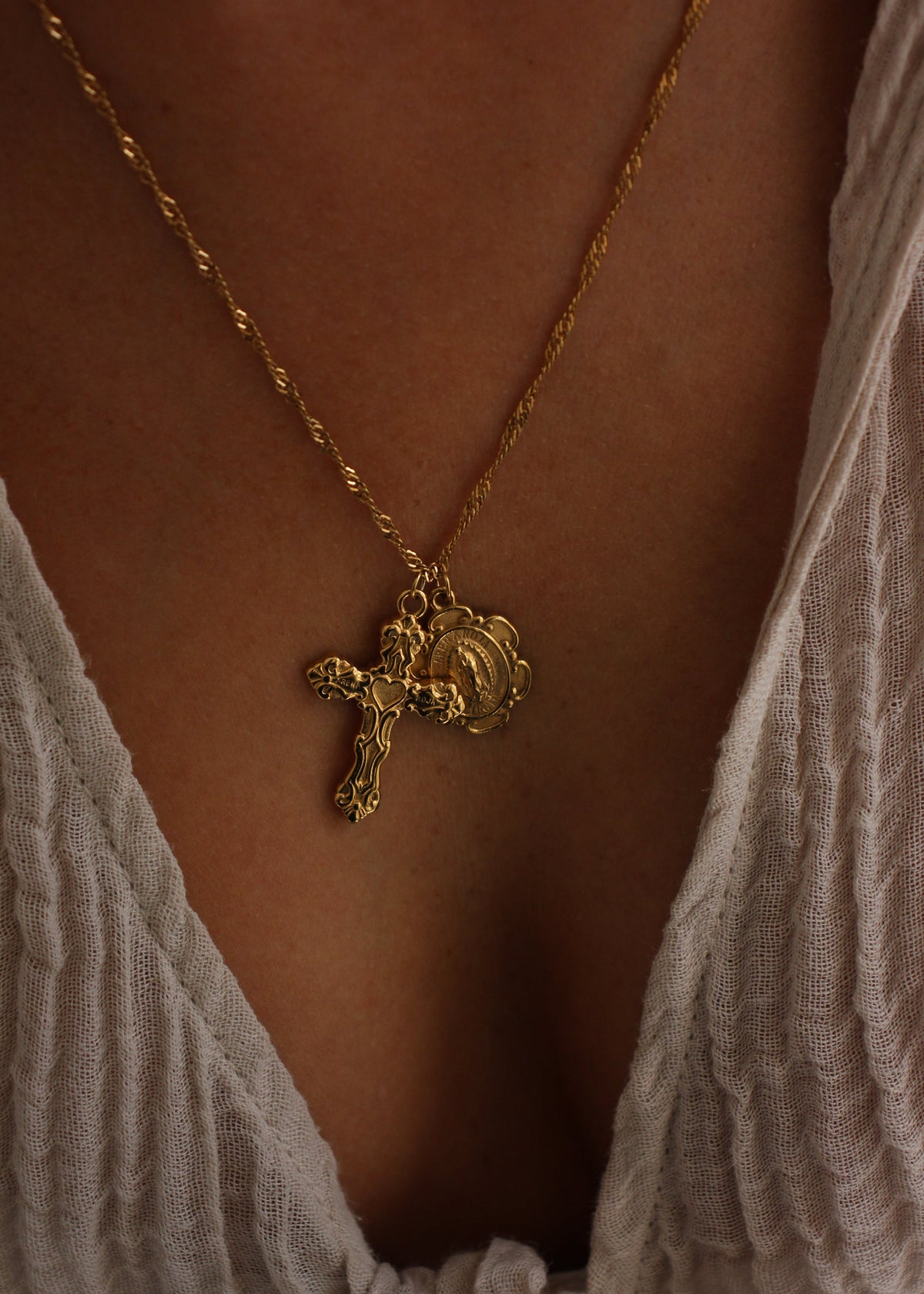 DIOICA NECKLACE