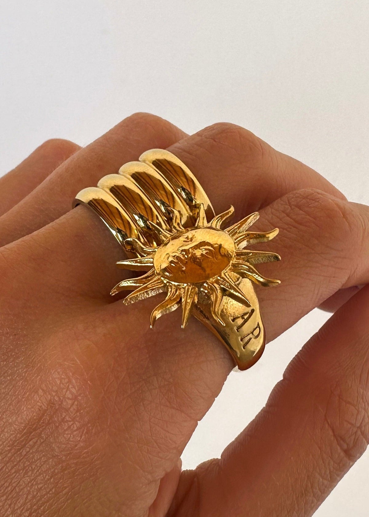 CINDARIA RING