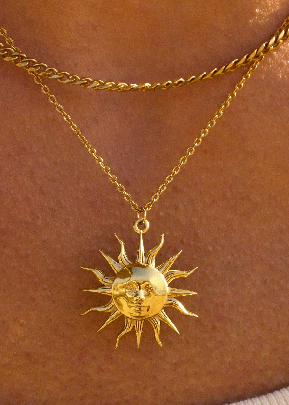 CINDARIA NECKLACE