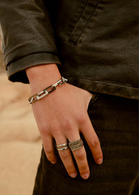 THE FRONTIER RING PLATA